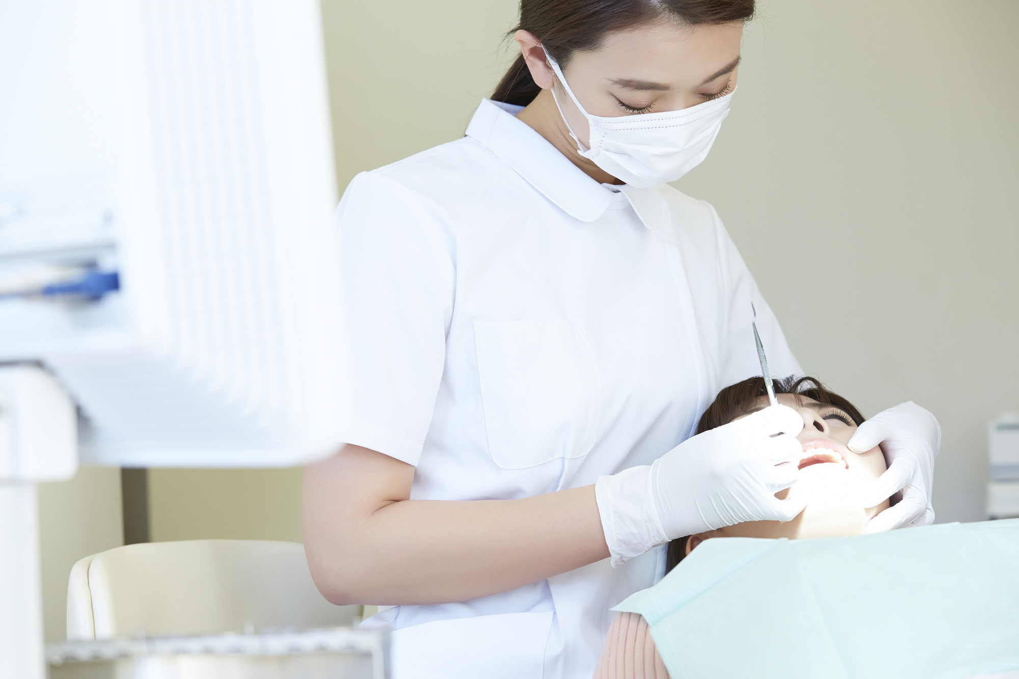 むし歯や歯周病の早期発見・早期治療ができる